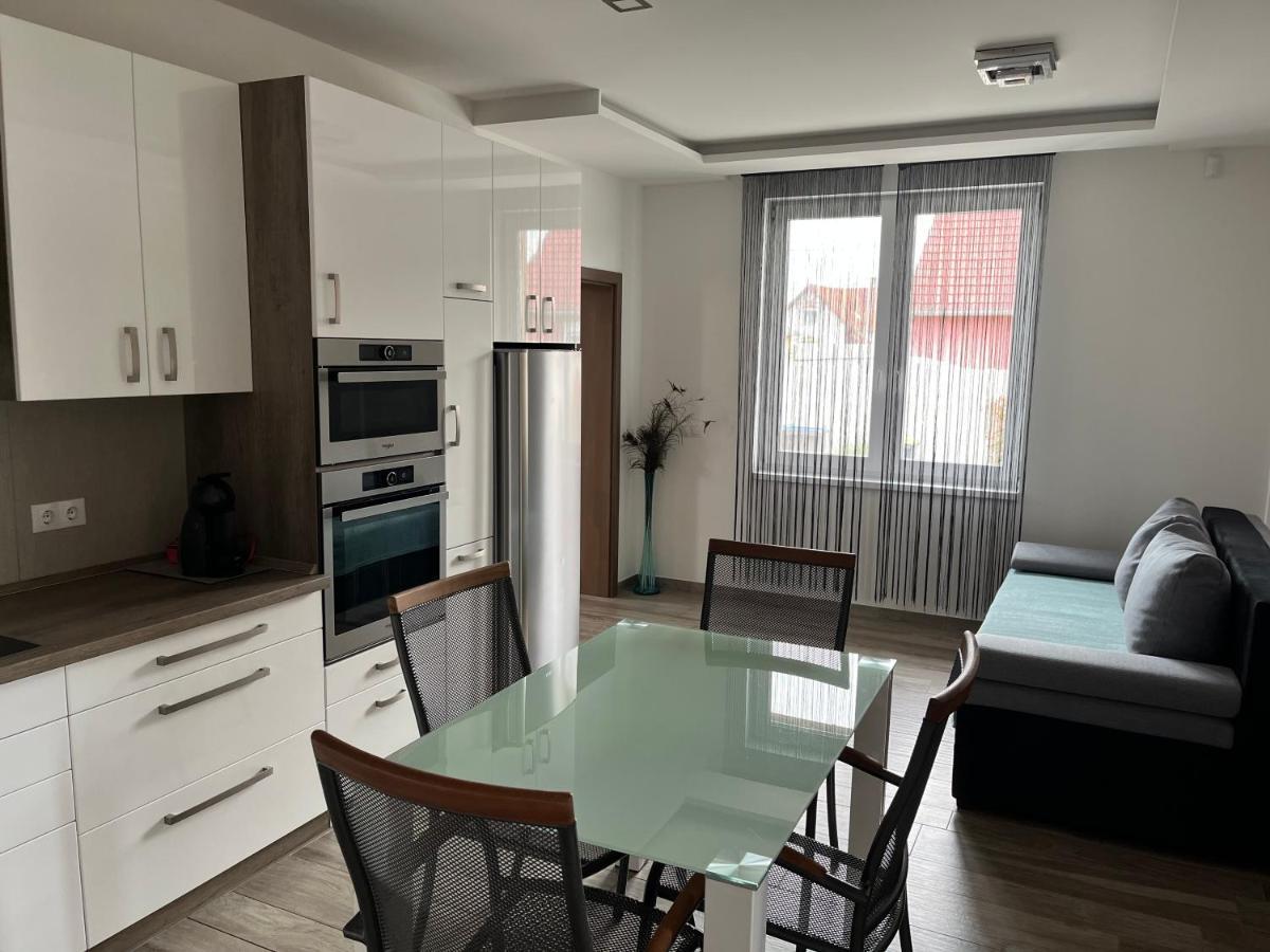 Rajczi Apartman Mohács Exterior photo