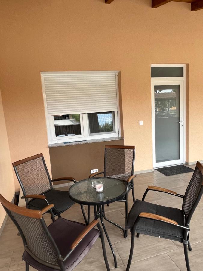 Rajczi Apartman Mohács Exterior photo